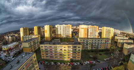 Nowe zjawisko pogodowe nadciąga nad Polskę. Jest niebezpieczne