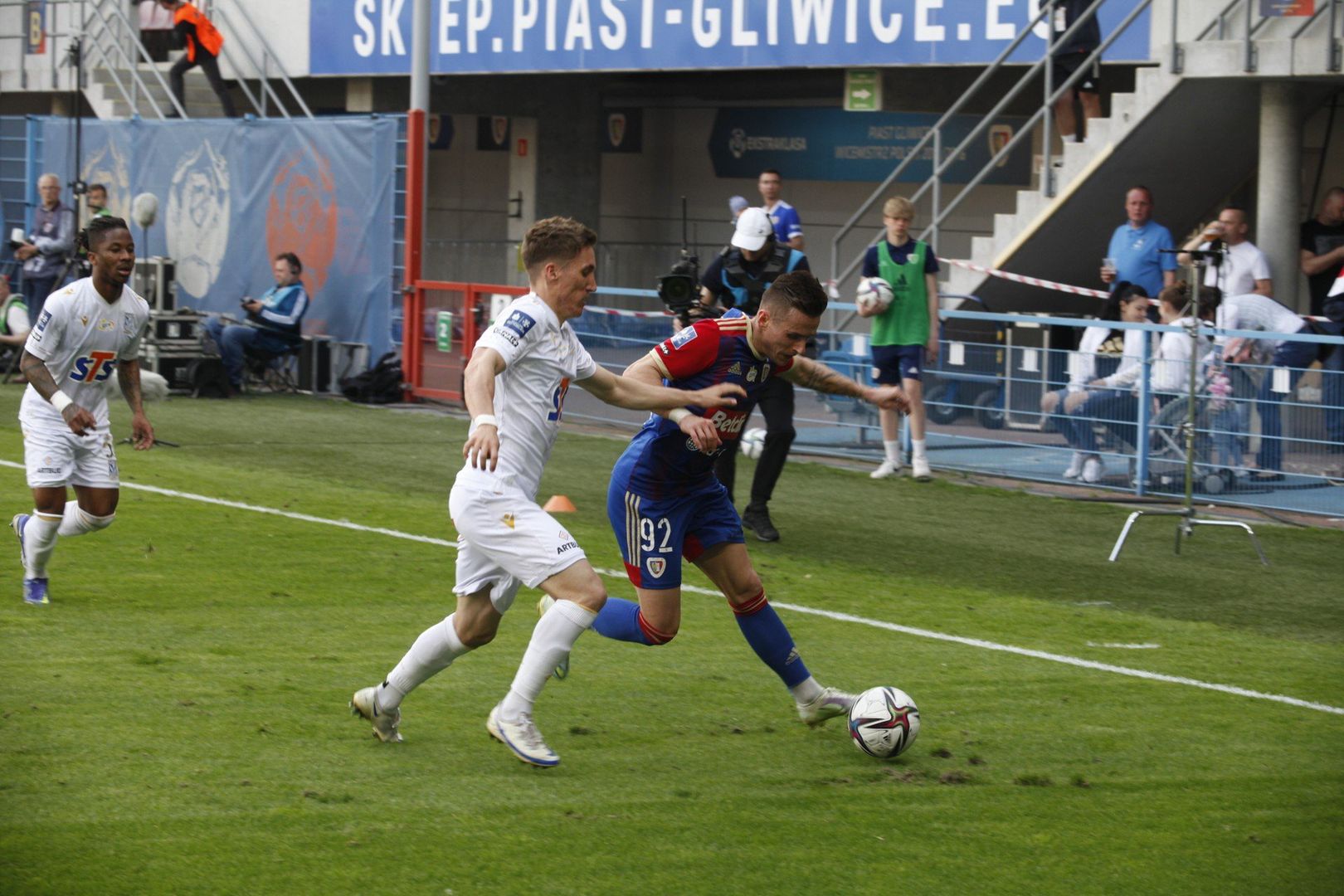 Damian Kądzior przez cztery sezony grał w Piaście Gliwice, a teraz przenosi się do GKS Tychy