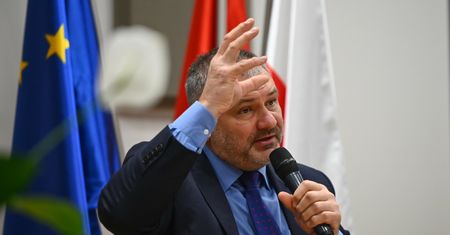 Surowsze kary. Minister zapowiada dokręcenie śruby kierowcom i dezinformatorom