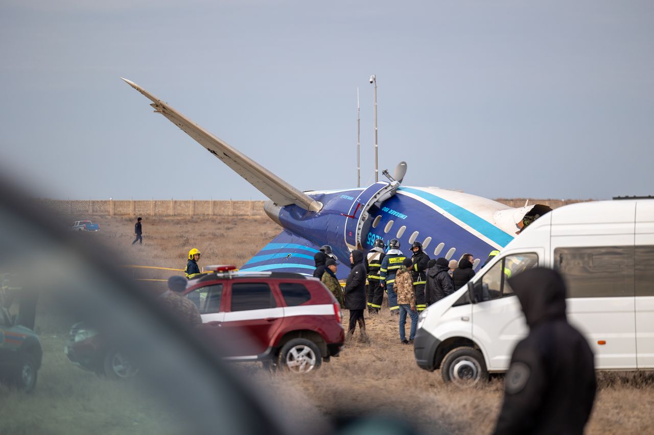 Azerbaijan demands compensation from Russia over plane crash