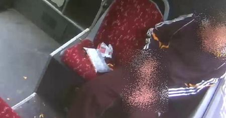 Ohydny wybryk w autobusie. Został nagrany. Już go mają