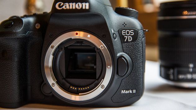 Canon EOS 7D Mark II - sprawdzamy Live View AF i prędkość 10 kl./s 1