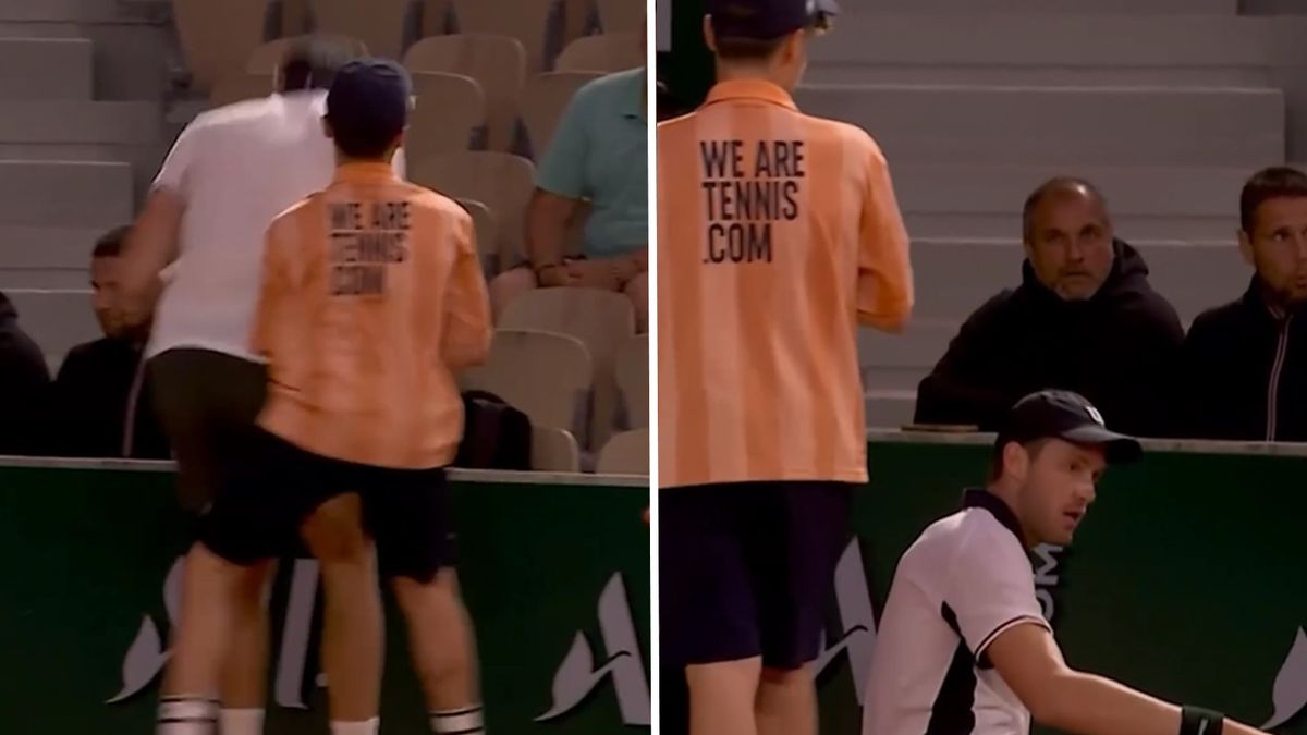 Jarry "znokautowany" przez chłopca do podawania piłek