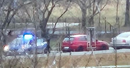 Pościg na Targówku. Porzucił auto i uciekał pieszo
