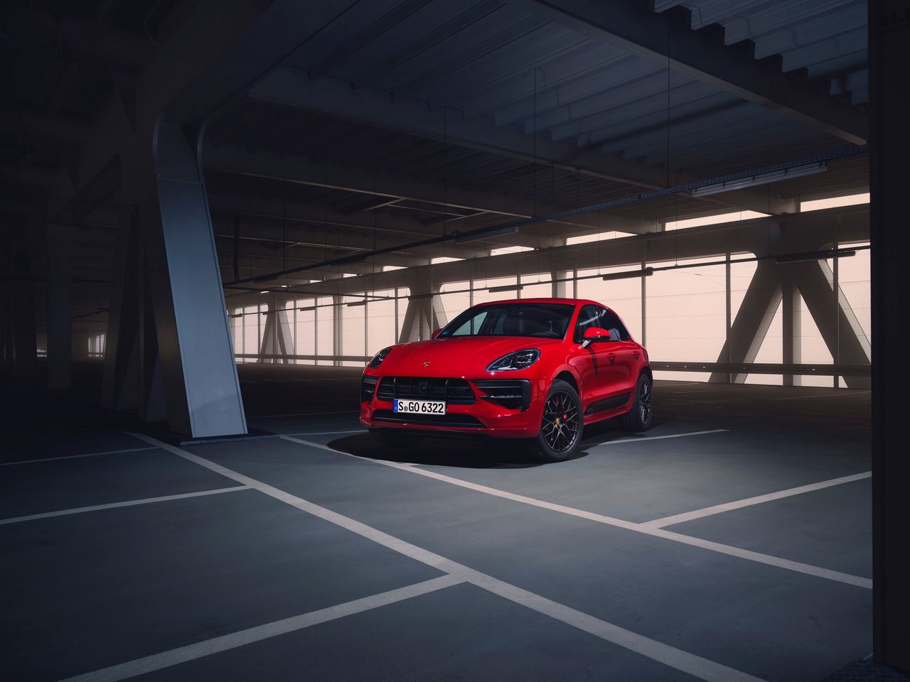 Więcej mocy i szybsza skrzynia biegów. Porsche Macan GTS przeszło facelifting