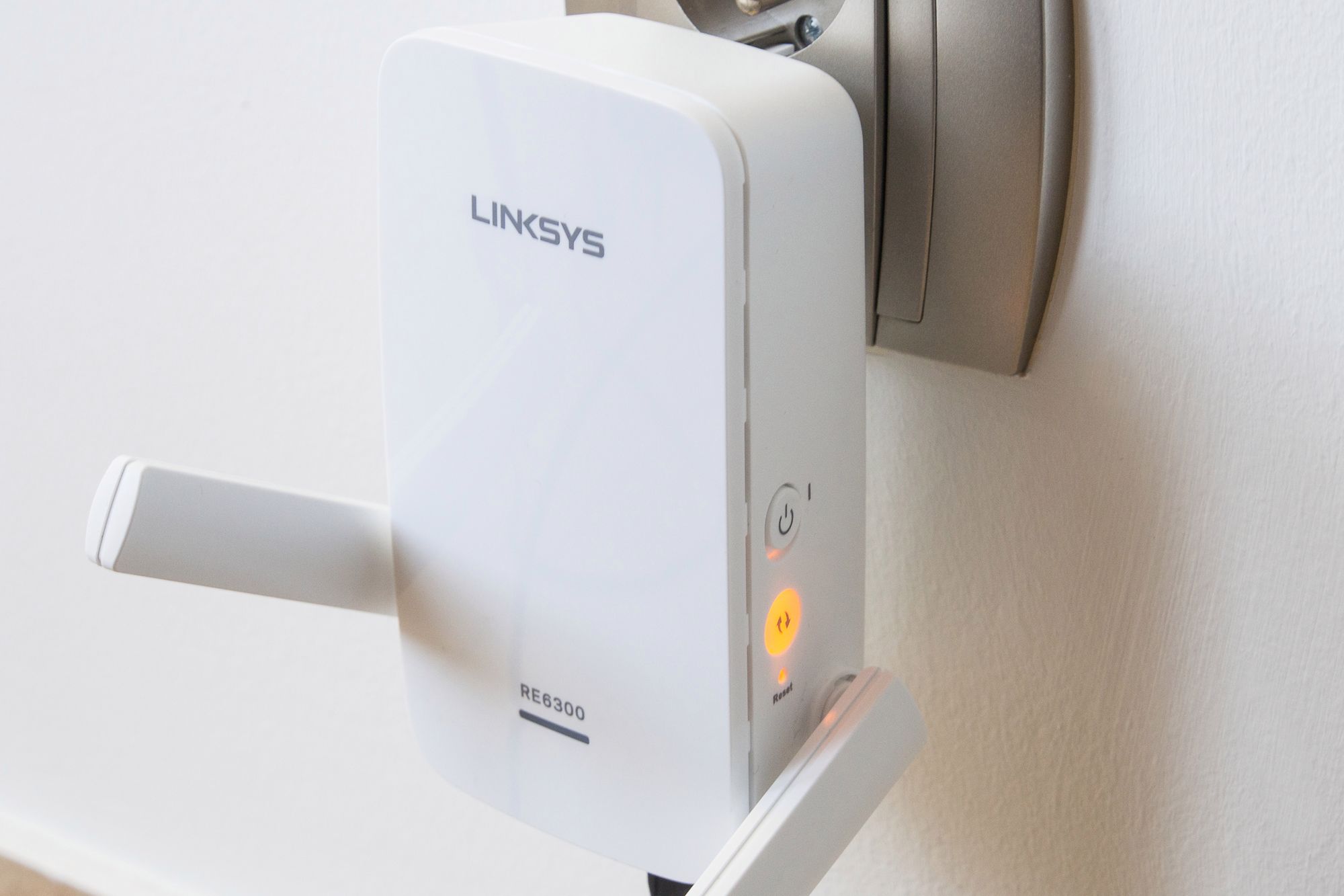 Linksys RE6300: test dwupasmowego wzmacniacza Wi-Fi 2