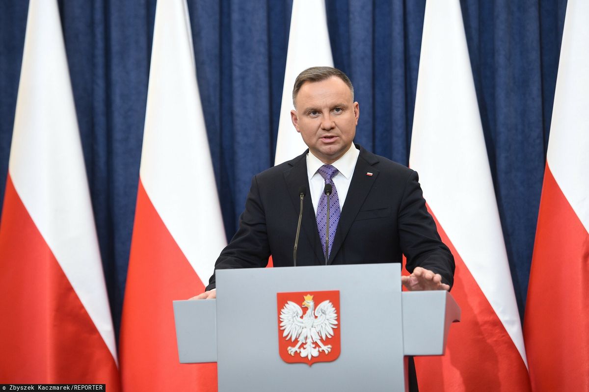 Скільки заробляє президент Польщі? Стали відомі дані за 2022 рік