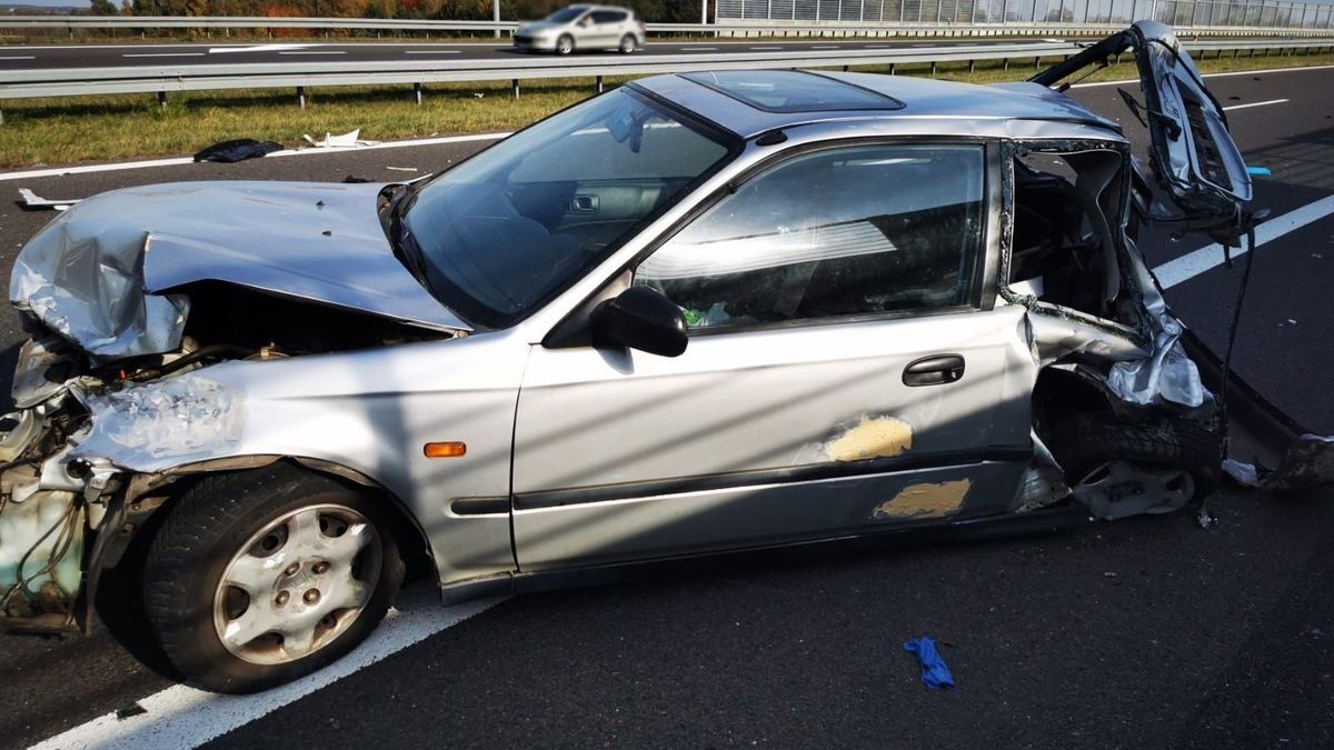 Zderzenie ciężarówki z hondą na S17 w Panieńszczyźnie