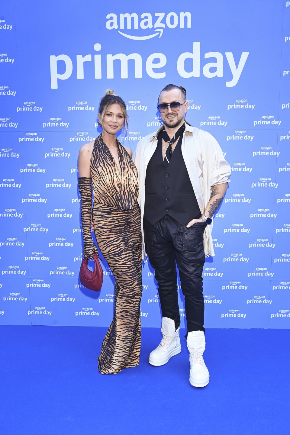  Sandra Kubicka, Baron,