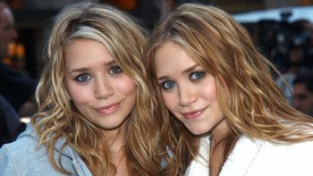 RZADKI WIDOK: Mary-Kate i Ashley Olsen przyłapane w Nowym Jorku. Tak dziś wyglądają słynne bliźniaczki (FOTO)