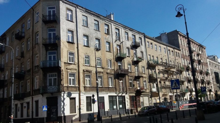 Warszawa. Kolejna praska kamienica odzyska blask. Budynek przy Środkowej przechodzi gruntowny remont (Biuro Stołecznego Konserwatora Zabytków)