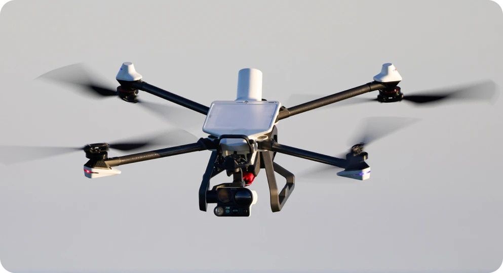 Dron dla policji w USA. Korzysta ze Starlinka