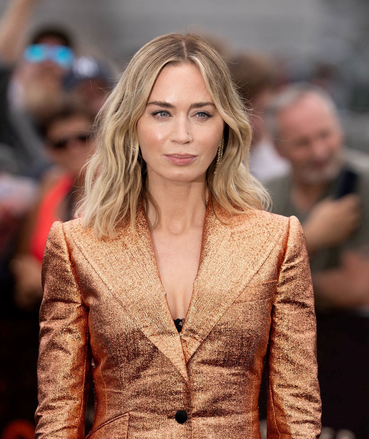 Emily Blunt niepokoi fanów nową twarzą