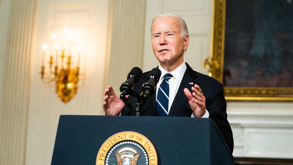 WASHINGTON, DC  October 10, 2023:

US President Joe Biden deliver remarks on the terrorist attacks in Israel in the State Dining Room of the White House on Tuesday October 10, 2023. Vice President Kamala Harris and US Secretary of State Antony Blinken joined the president for remarks. 

(Photo by Demetrius Freeman/The Washington Post via Getty Images)