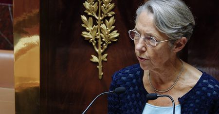 Francja zdecydowała. Zakazy i ograniczenia wchodzą w życie