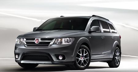 Fiat Freemont dostępny w polskich salonach