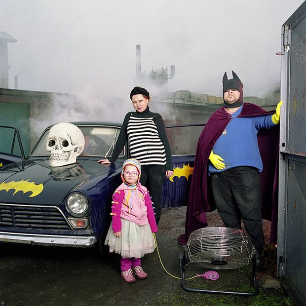 Autoportrety fotografki. Każdy z innym, wymyślonym partnerem życiowym 9