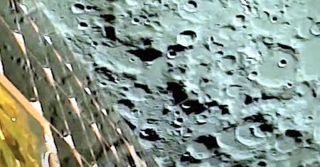 Chandrayaan-3. Indyjska sonda pomknęła do Księżyca. Już wysyła zdjęcia