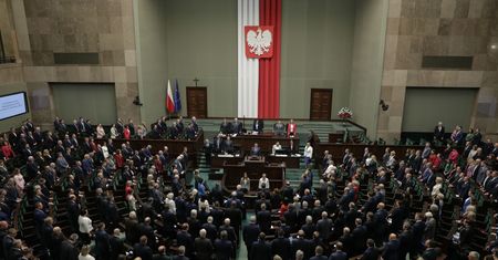 Archeolog, filozof, inżynier metalurg. Kim z zawodu są nowi posłowie?