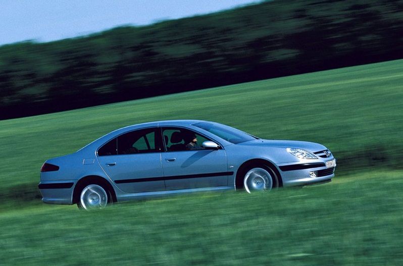 Peugeot 607