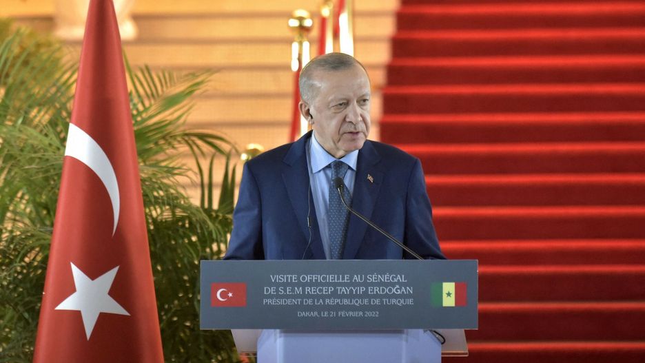 - Wspieramy walkę Ukrainy o jej integralność terytorialną - przekazał w czwartek prezydent Turcji Recep Tayyip Erdogan, wzywając do rozwiązania konfliktu drogą dialogu.