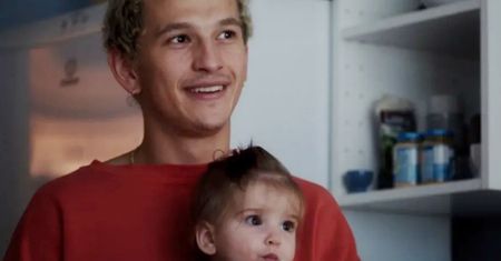 Pierwszy taki serial w Polsce. "Młody gej próbujący adoptować dziecko"