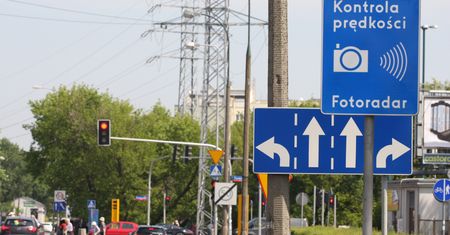 Jedziesz na wakacje? W tych miejscach fotoradary "łowią" na potęgę