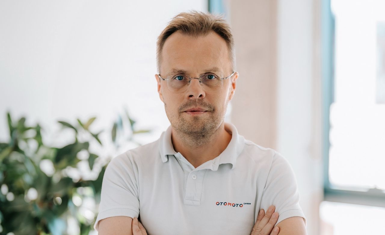 Dostawczaki 2025: Diesel wciąż króluje, ale firmy coraz częściej myślą o kosztach, nie o marce