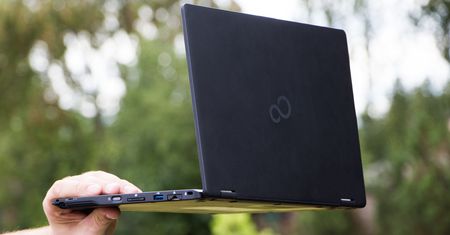 Fujitsu znowu pokazuje jak powinny wyglądać prawdziwe ultrabooki biznesowe - testujemy Lifebook U9310X