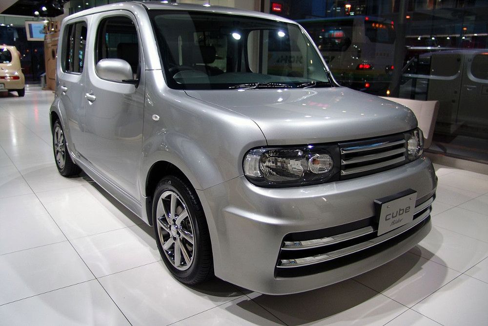 Nissan Cube 1