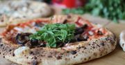 Dwa przepisy na ciasto do pizzy. Dla początkujących i dla ambitnych
