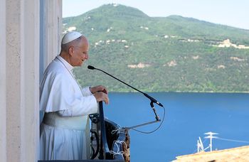 Leon XIV wrócił do tradycji. Mieszkańcy Castel Gandolfo są szczęśliwi