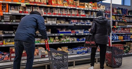 Co się zadziało z cenami w sklepach? Polacy odpowiadają po decyzji rządu