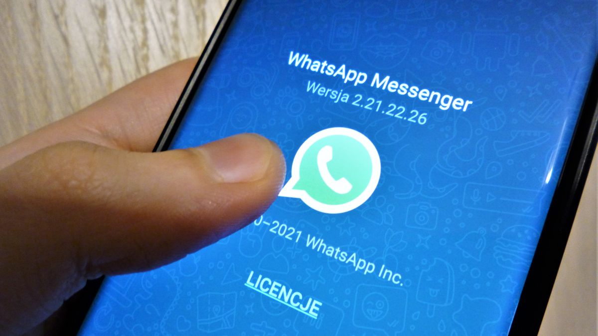 WhatsApp w smartfonie