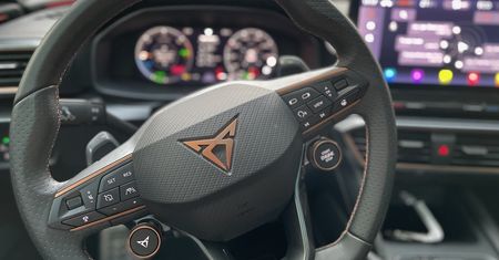 Cupra wybiła się na niezależność. To dziś jej najlepiej sprzedający się model