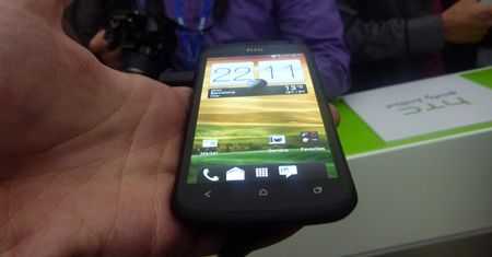 HTC One S ze starszym Snapdragonem S3 zamiast nowego S4!