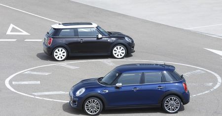 Debiutuje 5-drzwiowe MINI