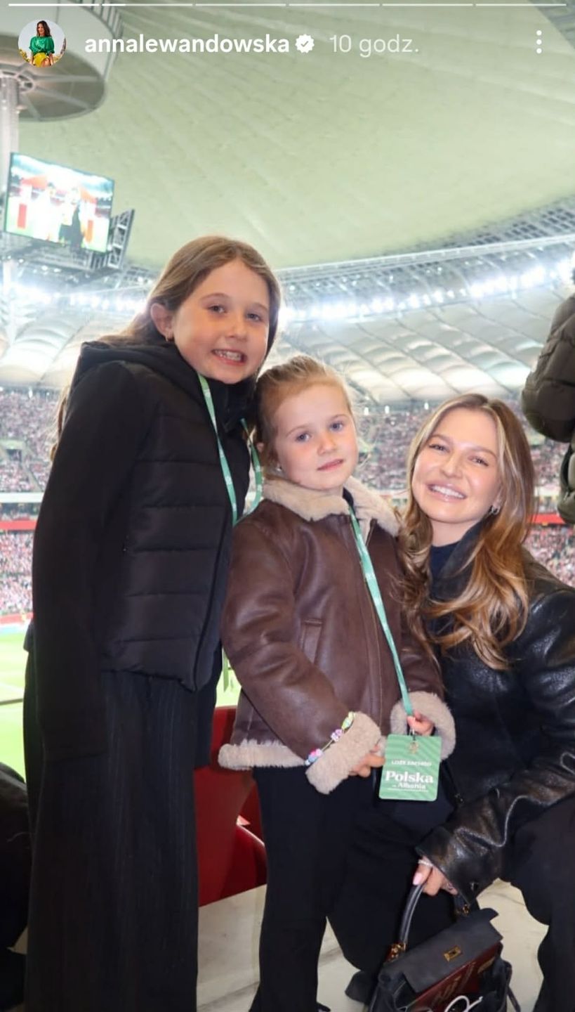 Anna Lewandowska z córkami