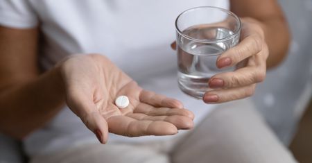 Cefalosporyny – generacje, działanie i skutki uboczne