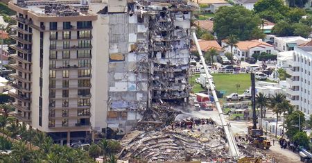 USA. Zawalił się 12-piętrowy apartamentowiec, są ofiary śmiertelne