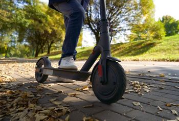 Miała być hulajnoga dla syna. 34-latek stracił 850 zł. Sprzedająca zniknęła!
