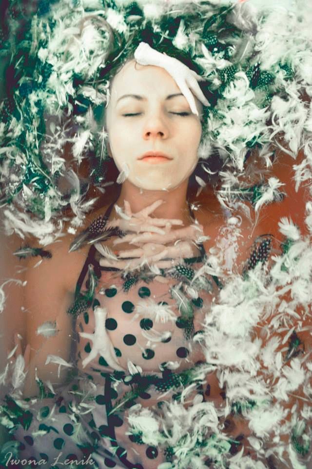 O rolach i tożsamości kobiet. Projekt Wanna Iwony Lenik 4