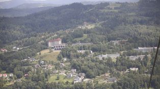 Kolej Skolnity w Wiśle. Widok zachwyca o każdej porze roku