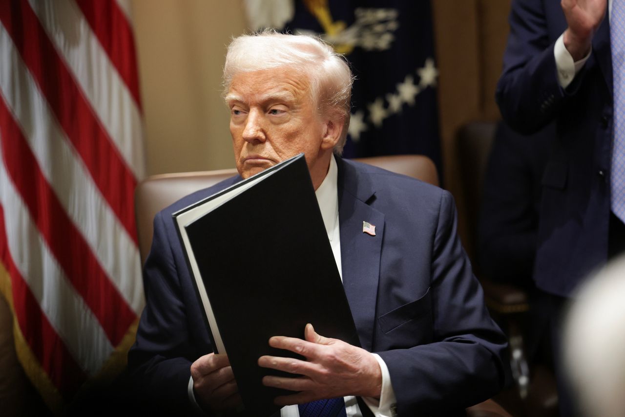 Rosja chce zniesienia sankcji. Trump zabrał głos