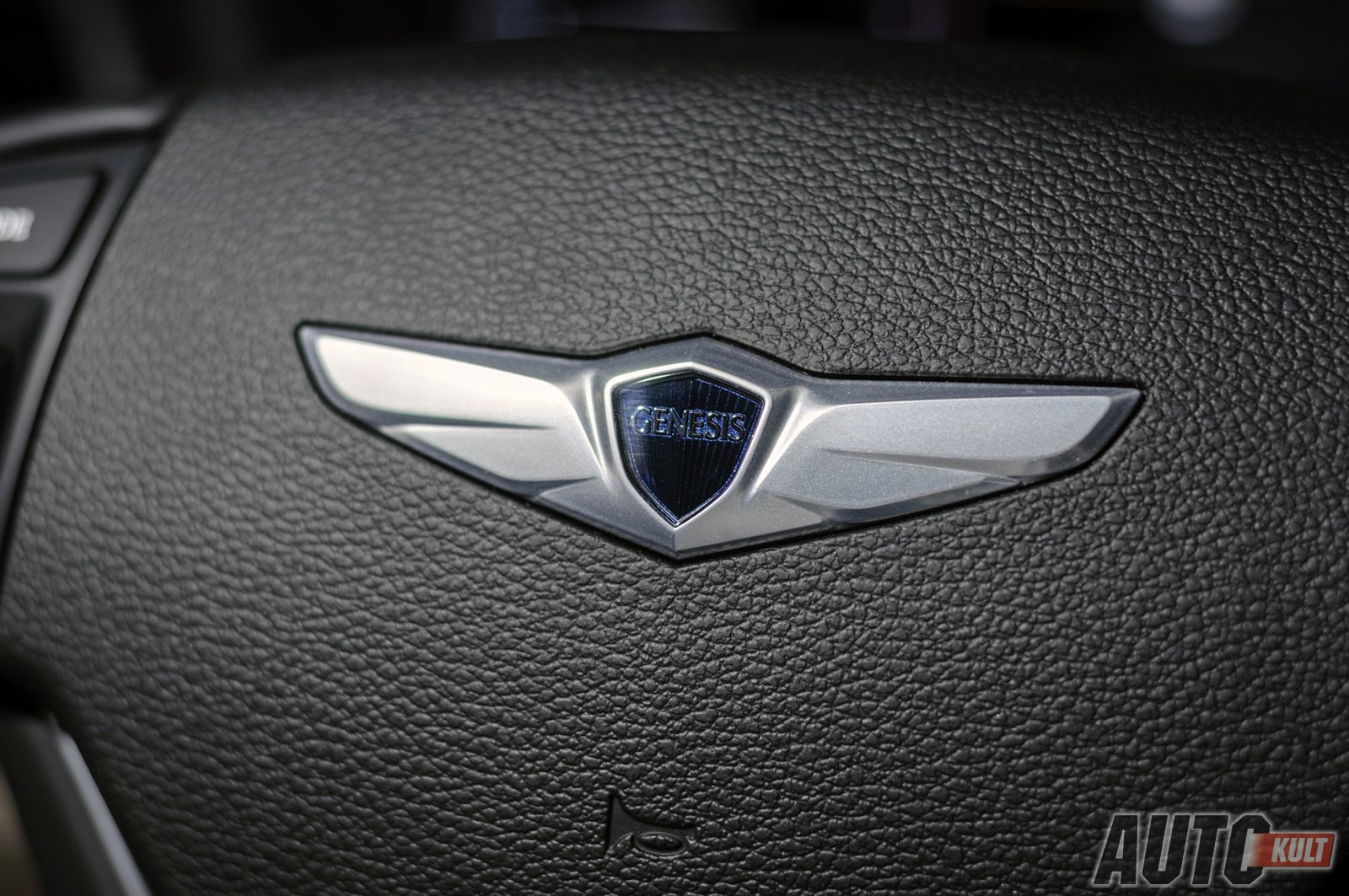Hyundai Genesis 3,8 V6 - test [galeria] 12