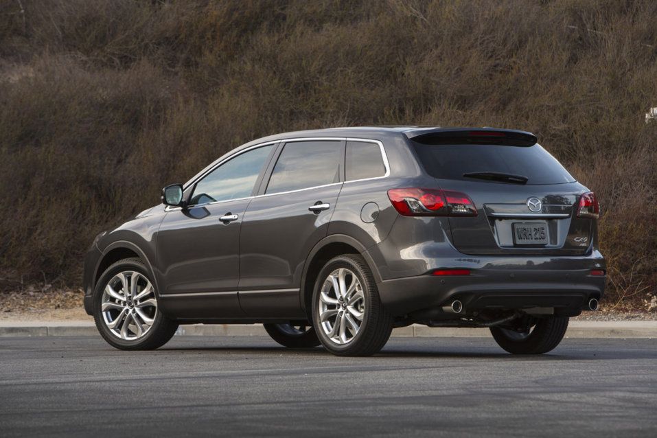 Odświeżona Mazda CX-9 na oficjalnych zdjęciach [galeria] 3