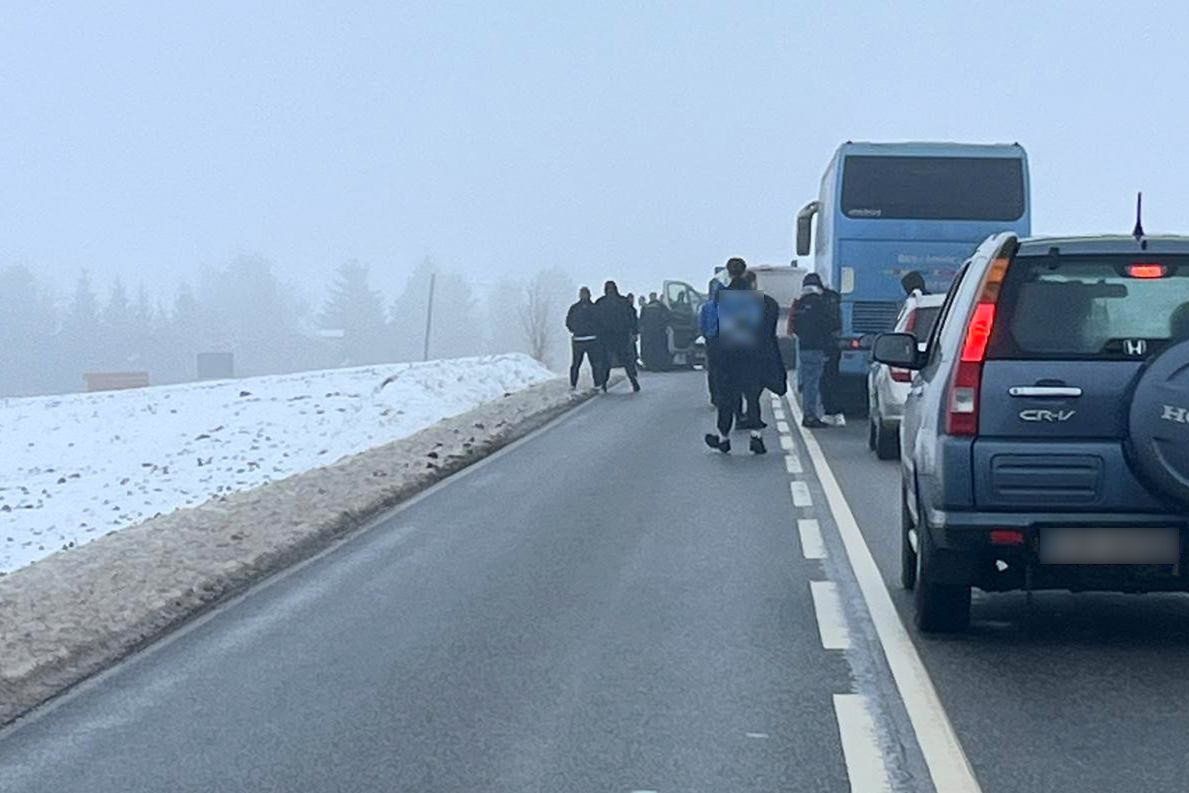 Wąbrzeźno: Kibole zaatakowali autokar. Kolejna odsłona konfliktów