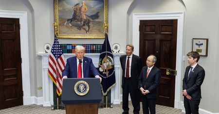 Działo się w nocy. Trump ogłosił wielką inwestycję w AI, nawet 500 mld dol.