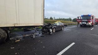 Koszmarny wypadek na S7. Trzy osoby nie żyją, dziecko w szpitalu