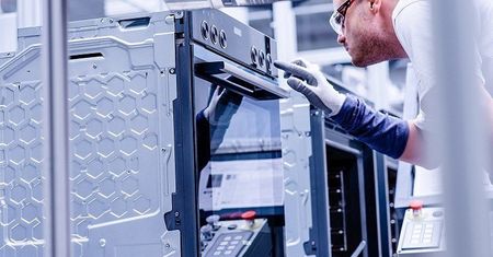 Wrocław. Wzrost produkcji w fabryce BSH. Firma szuka nowych pracowników
